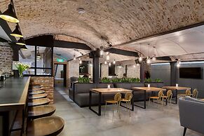 FERENC Hotel & Restaurant
