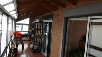 Sunny 2 Bedroom Apartment