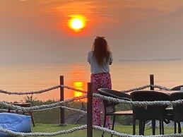 The Happinezz Hills Hotel Karimunjawa