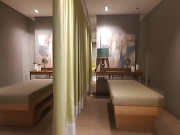 Uptown BGC near St. Luke's