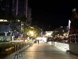Uptown BGC near St. Luke's