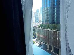 Uptown BGC near St. Luke's