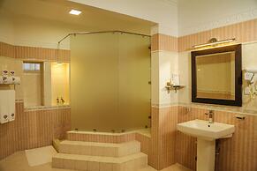 Royal Classic Resort