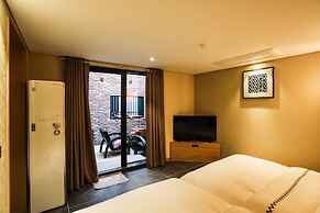 Jeonju Mari Hotel Terminal Store