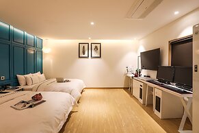 Jeonju Mari Hotel Terminal Store