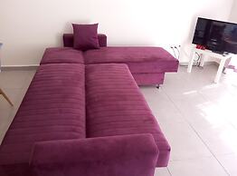 One Bedroom Apartment at Longbeach