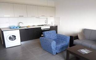 Studio Apartment at Longbeach