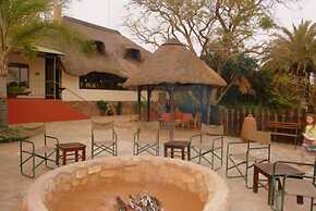 Toko Kamanjab Lodge & Safari