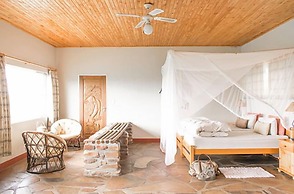 Toko Kamanjab Lodge & Safari