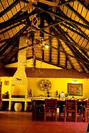 Toko Kamanjab Lodge & Safari