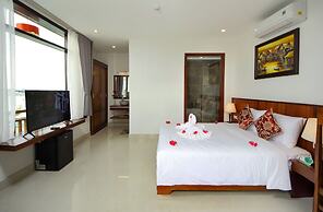 Threeway Riverside Villa