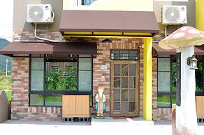 Mushroom Castle Guesthouse