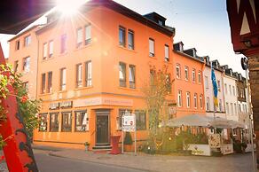 Neubert s Gasthaus am Rhein