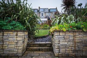 Atlantic Heights Luxury Guesthouse