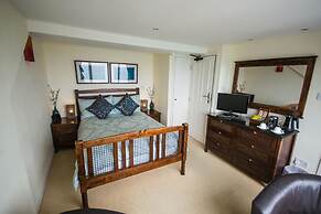 Atlantic Heights Luxury Guesthouse