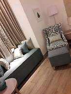 The Lynden Grove Hotel