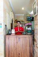 OYO 401 The Frog Homestay Sanur