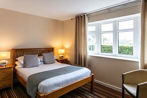 Roydon Marina Village Hotel