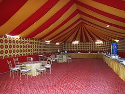 OYO 28028 Rishikul Sangam City