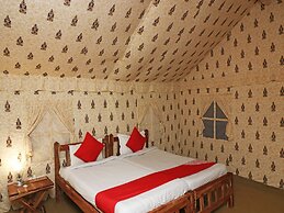 OYO 28028 Rishikul Sangam City