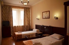 SunHotel