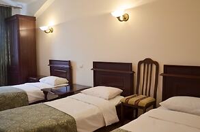 SunHotel