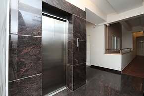 OYO 28191 Indra Comforts