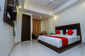 OYO 23466 Hotel Planet