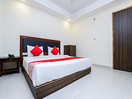 OYO 23466 Hotel Planet