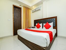 OYO 23466 Hotel Planet