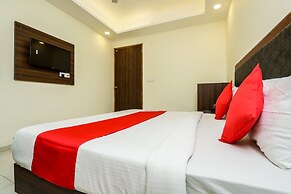 OYO 23466 Hotel Planet