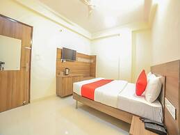 OYO 24565 Hotel Morgan