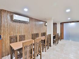 OYO 18972 Hotel Saineel