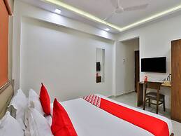 OYO 18972 Hotel Saineel