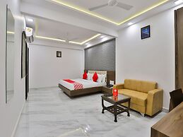 OYO 18972 Hotel Saineel