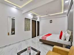 OYO 18972 Hotel Saineel