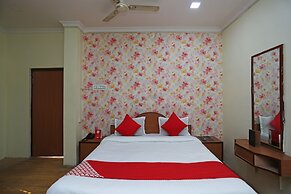 OYO 26808 Shree Ram Residency