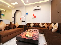 OYO 13774 Check In Room