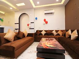 OYO 13774 Check In Room