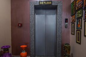 OYO 15700 Spectrum Residency