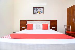 OYO 27061 Hotel Magnum