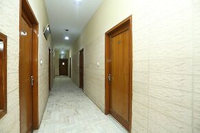 Capital O 15091 Gaurav Boarding House