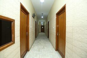 Capital O 15091 Gaurav Boarding House