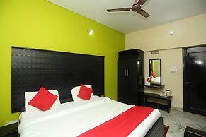 Capital O 15091 Gaurav Boarding House