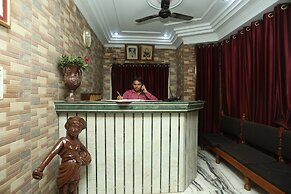 Capital O 15091 Gaurav Boarding House