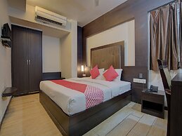 OYO 26196 Hotel Vip Regency