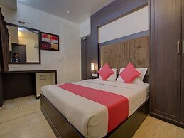 OYO 26196 Hotel Vip Regency