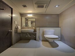 OYO 26196 Hotel Vip Regency