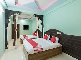 OYO 23056 Hotel Utsav