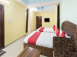 OYO 23056 Hotel Utsav